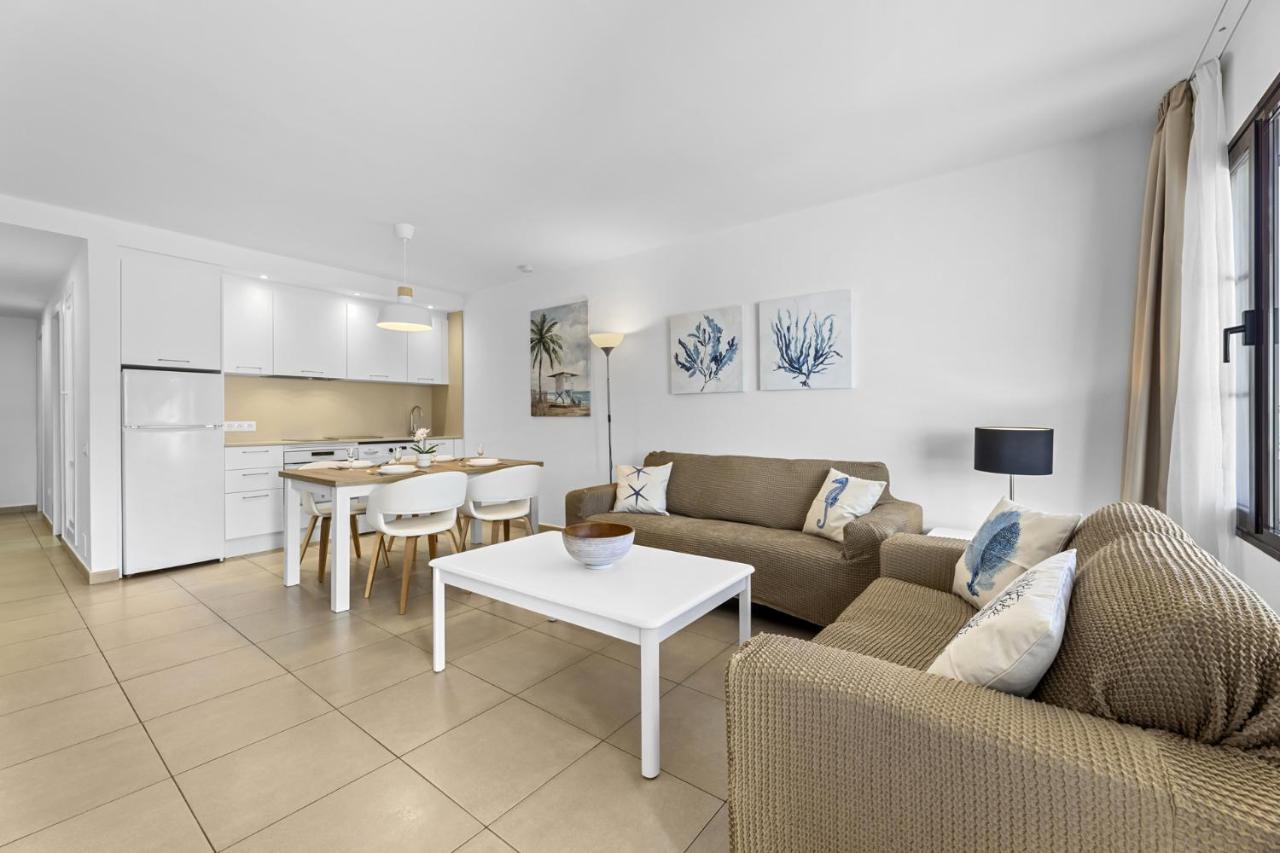 Casahost Bastian Boutique I Seaview Costa Teguise Exterior foto
