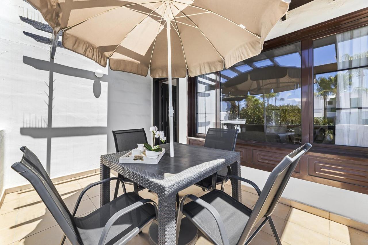 Casahost Bastian Boutique I Seaview Costa Teguise Exterior foto